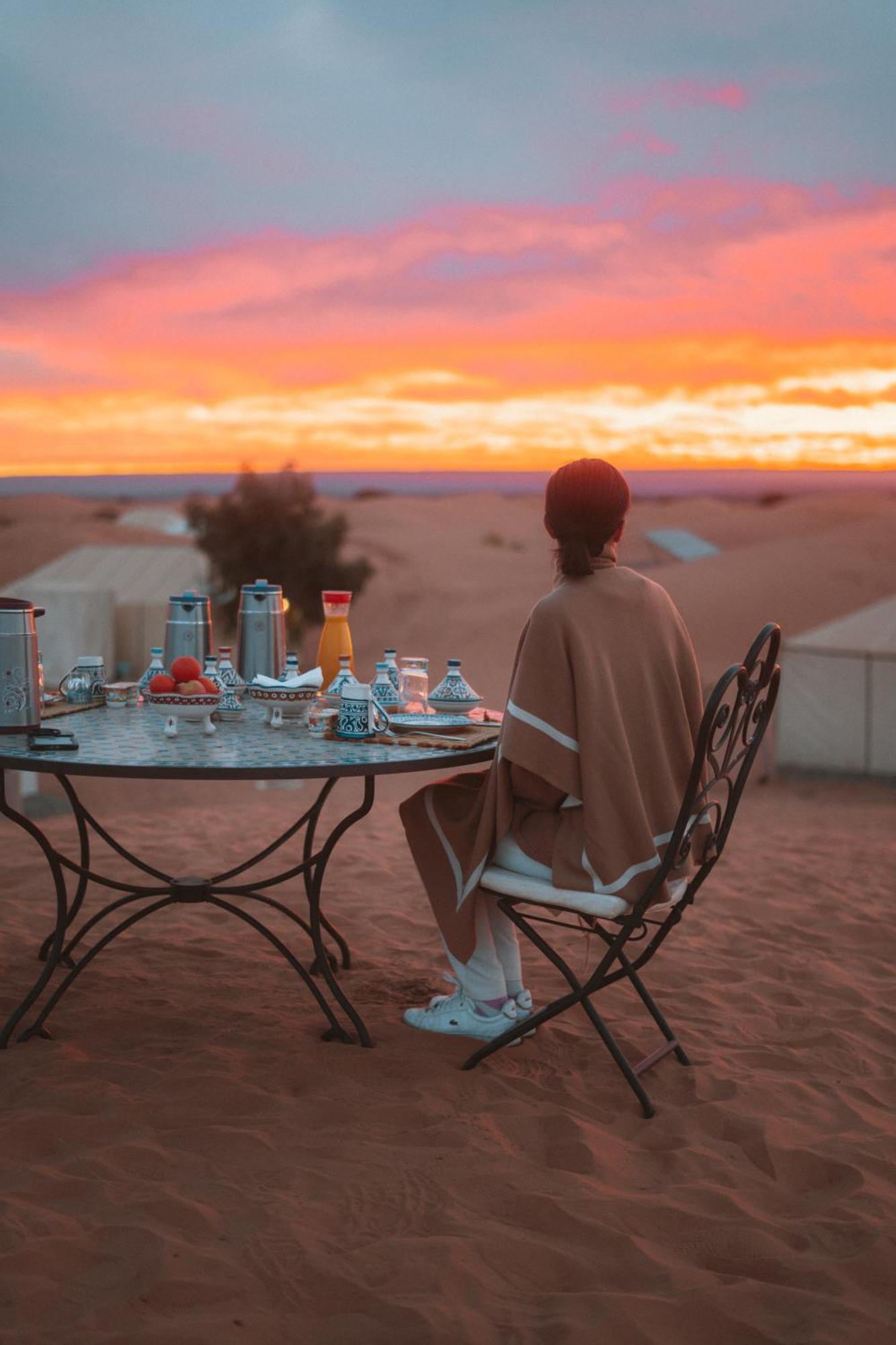 Готель Royal Luxury Camp Мерзуга Екстер'єр фото