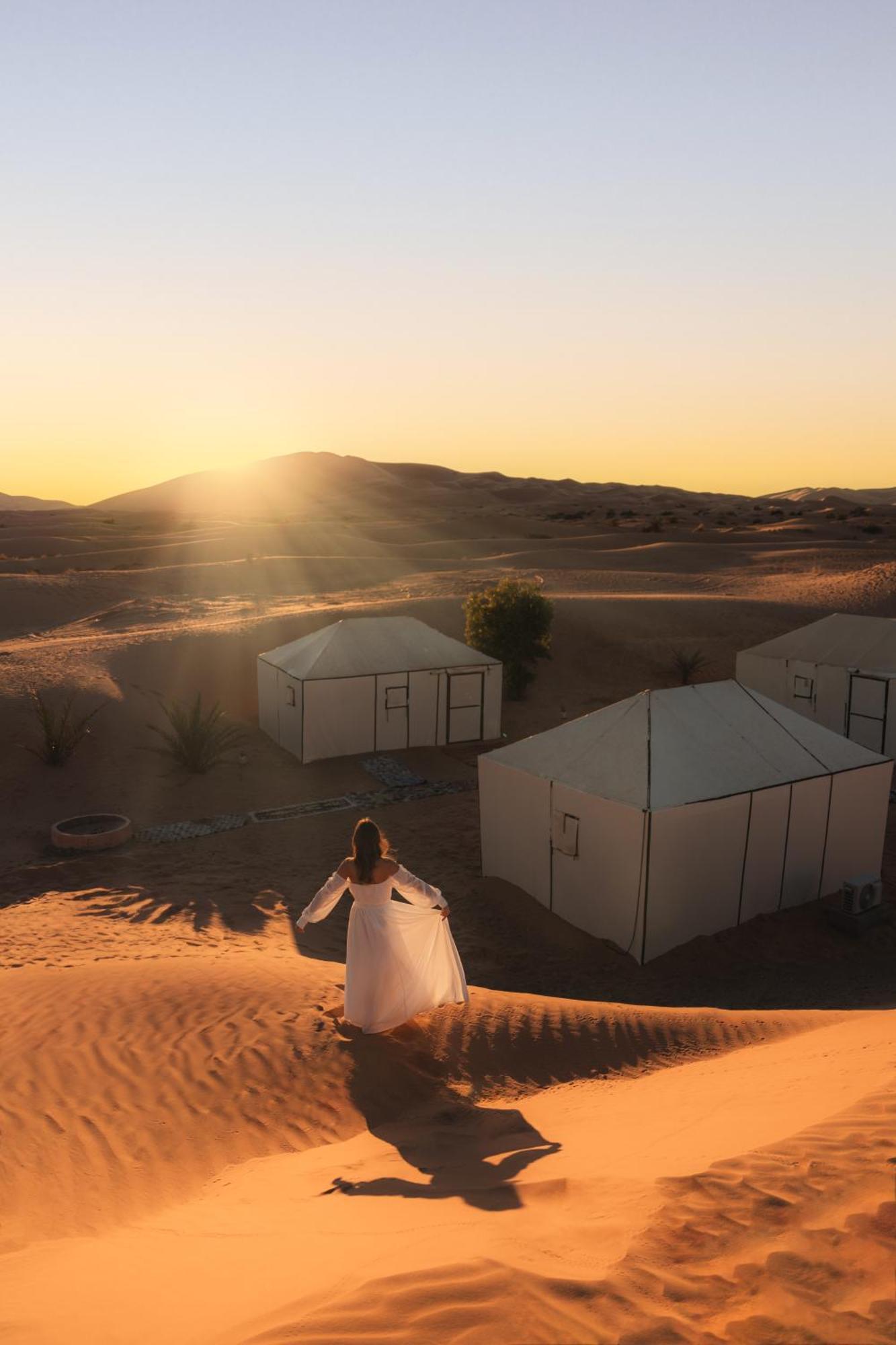 Готель Royal Luxury Camp Мерзуга Екстер'єр фото